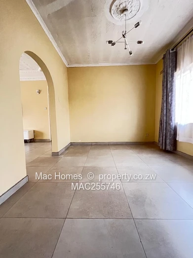 3-Bedroom Villa For Sale – Coronation Avenue