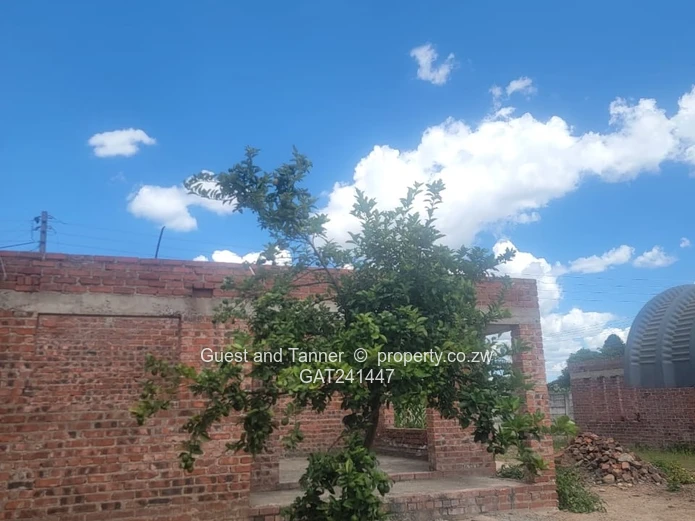 Incomplete 4-Bedroom House for Sale in Uplands, Waterfalls