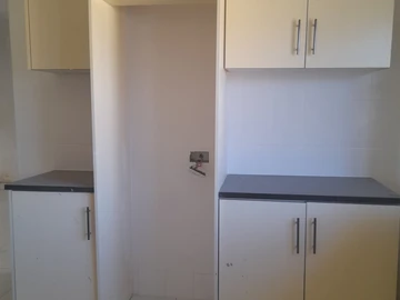 3 Bedroom Flat & Apartment