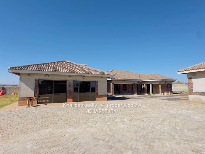 NORTON DAMOFALLS PHASE 2 PROPERTY FOR SALE with a 3 Bed Cottage 