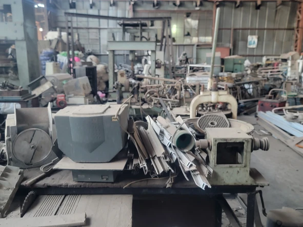 Warehouse & Factory