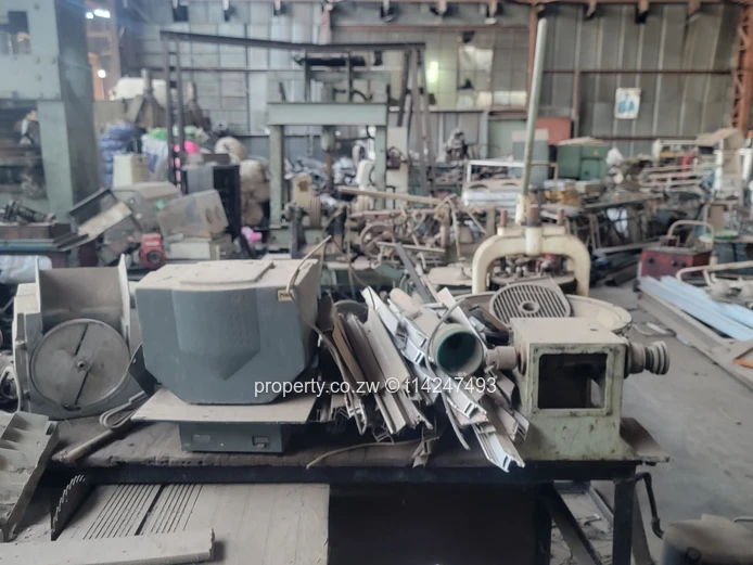 Southerton Ardbennie Industrial warehouse  (Sole Mandate)