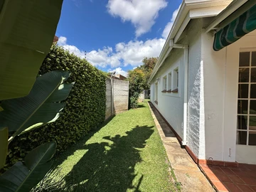 2 Bedroom Garden Flat