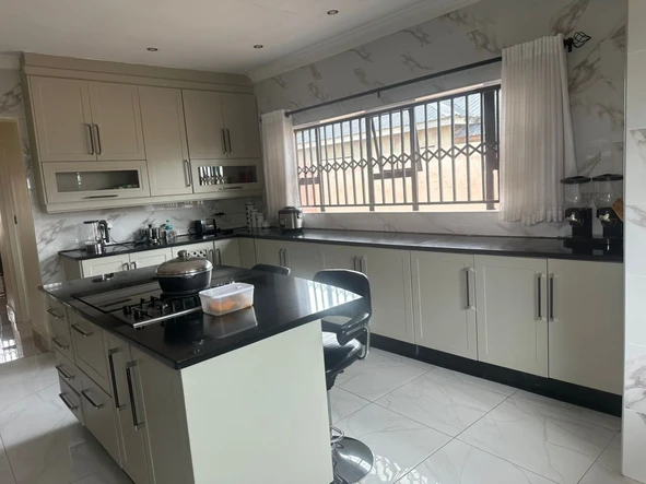 4 Bedroom House