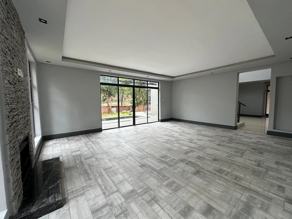 3 Bedroom Garden Flat