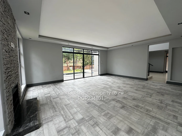 Luxurious Townhouses - Glen Lorne 