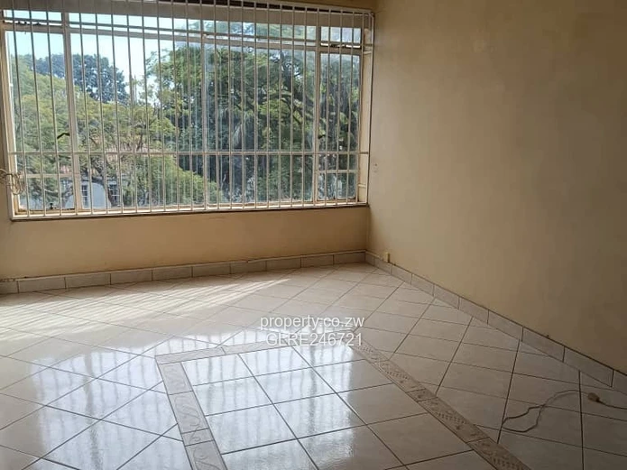 Spacious 2-Bed House with Borehole in Avenues CBD