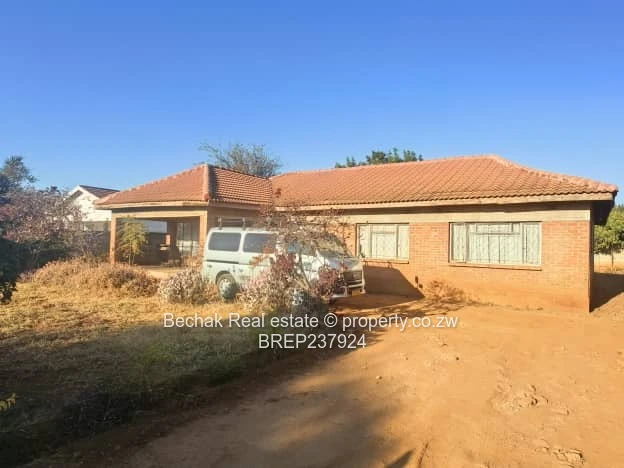 3-Bed Romney Park Home — Walled, Verandah & Fireplace