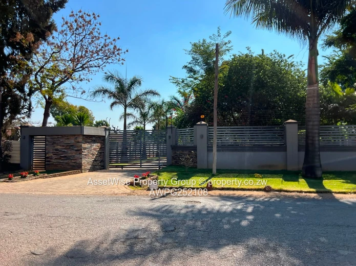Highlands 6-Bed Modern Home: Pool, Borehole & Garden