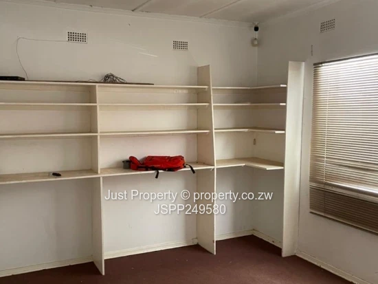 Eastlea Commercial Property + 196sqm Warehouse