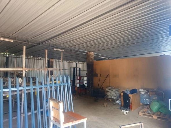 Warehouse & Factory