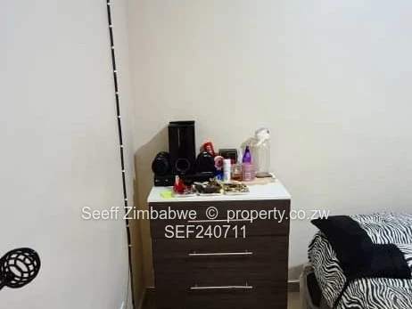 Zimre Park – Twin Pesk Mansions | US$50,000