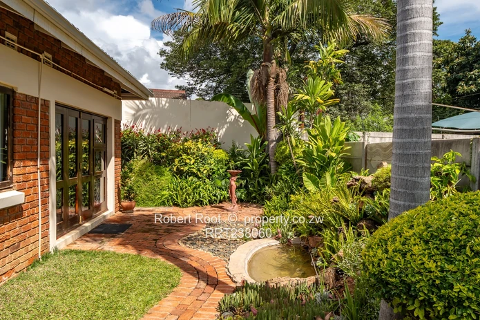 Townhouse For Sale In Newlands