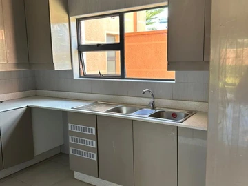 4 Bedroom Townhouse Complex