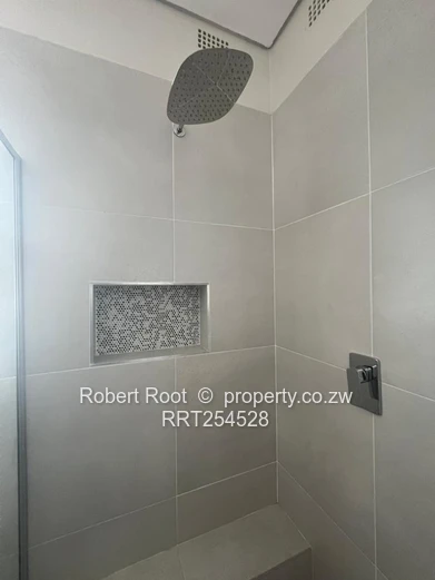 3 bed townhouse in Greendale