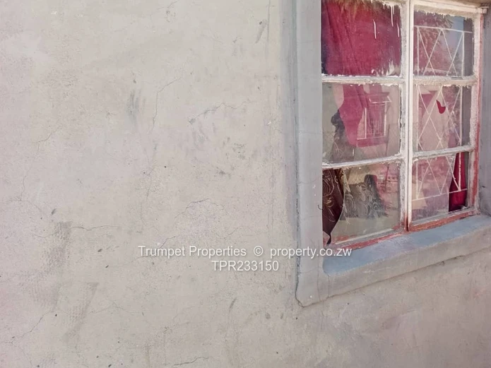 House for sale in St Marys Chitungwiza (Sole Mandate)