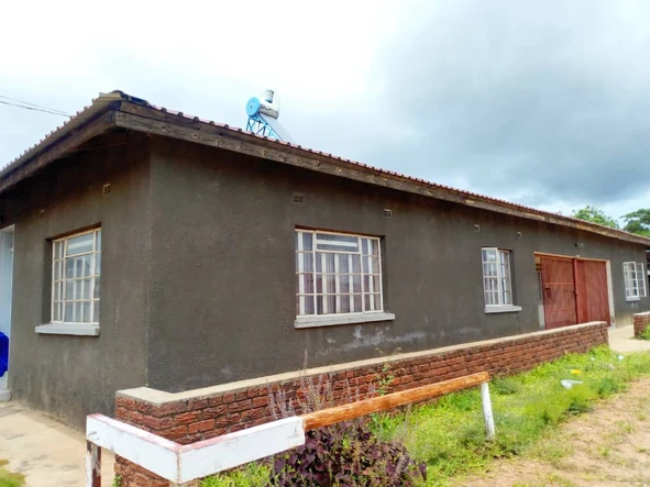 Commercial & Industrial Land