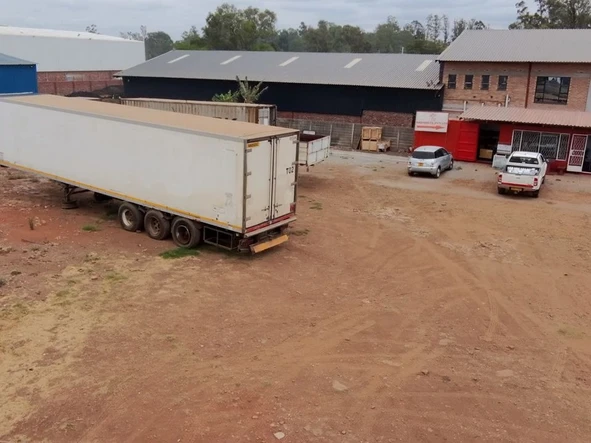 Commercial & Industrial Land