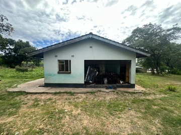 Commercial & Industrial Land