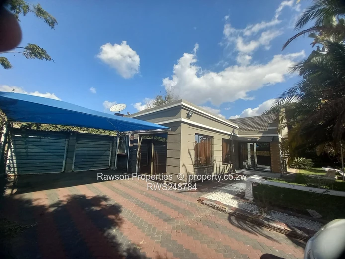 Hillside House For Sale (Sole Mandate)