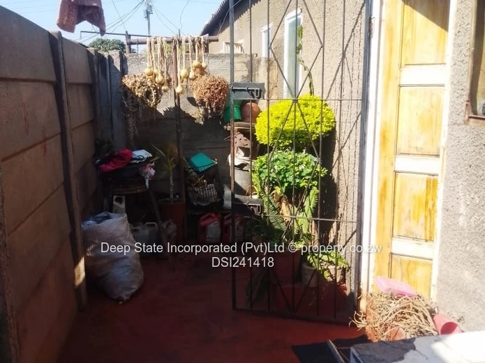 Kuwadzana house for sale 