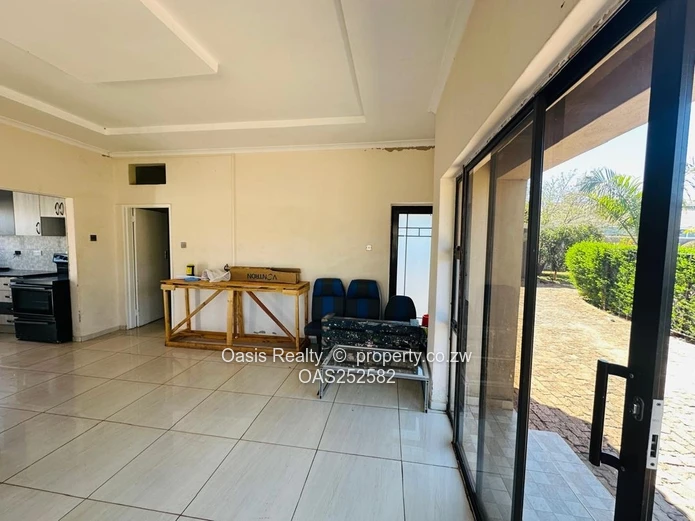 To Let – Modern 3-Bedroom Cottage in Mt Pleasant Heights