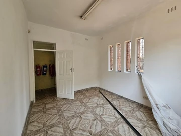 Shop & Retail Property