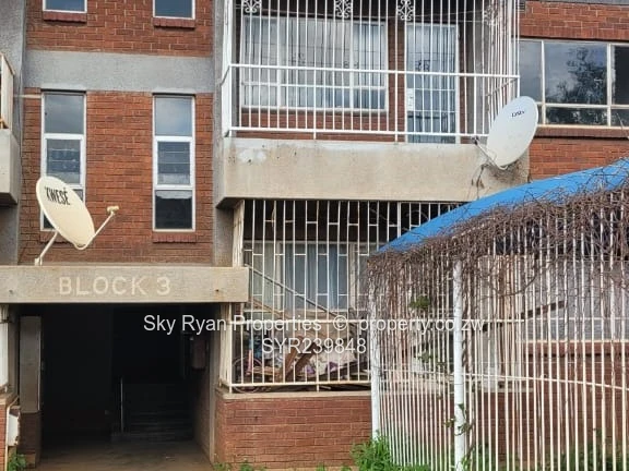 Mabelreign, Zambezi Flat For Sale