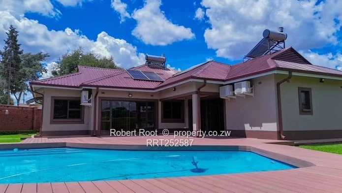 Ultra Modern 4 bed family home