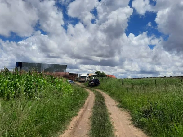 Commercial & Industrial Land