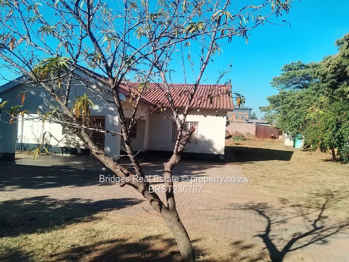 Develop or redevelop for light industrial work ,factory and ware house (Sole Mandate)