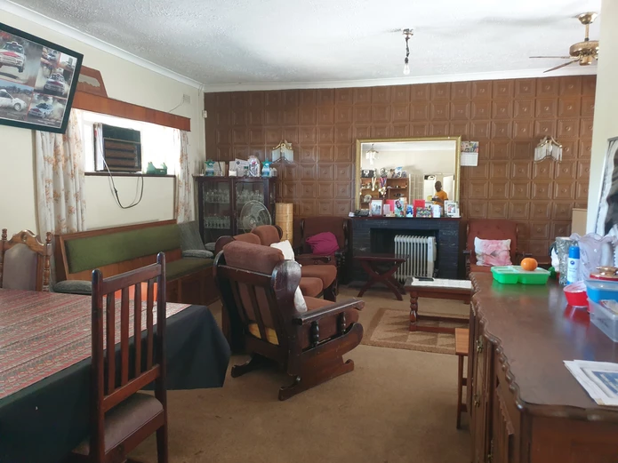 Queensdale house for sale 