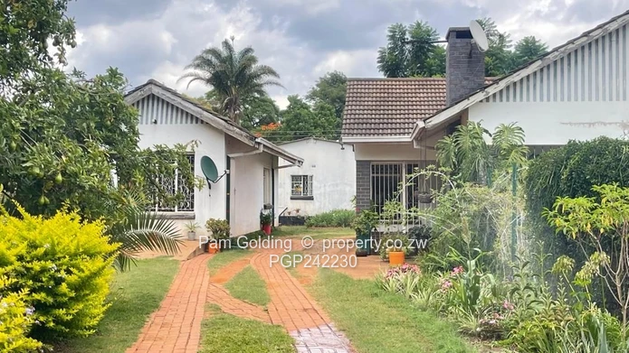 3 Bedroom House In Eastlea (Sole Mandate)