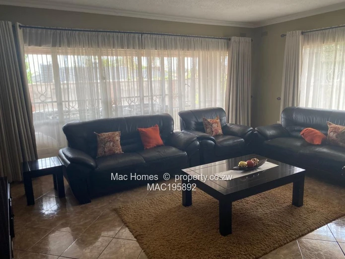 Meyrick Park 4-Bed Home on 4000m² 