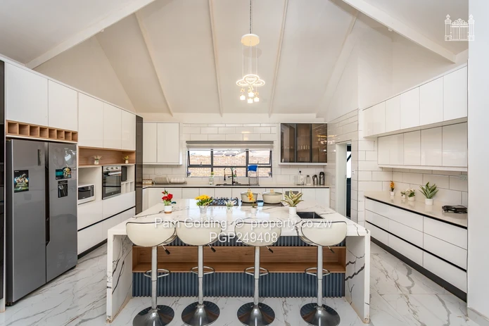 MT PLEASANT HEIGHTS PHASE 2 | Luxurious 5-Bed 