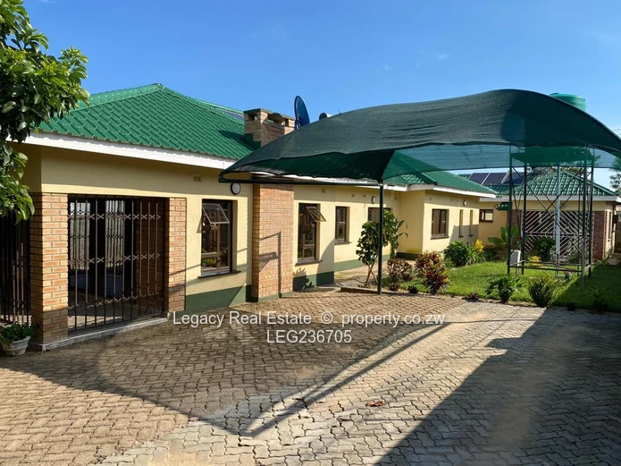 Ideal For Residential Or Commercial Use Secure Karoi Westview Property For Sale