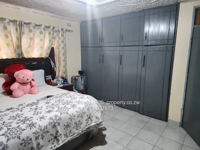 Modern Living in Harare West: A Pristine Sanctuary in Ashdown Park (Sole Mandate)