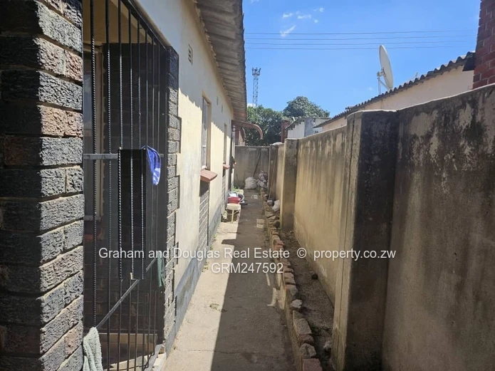 Premium Home For Sale – Unit O, Seke, Chitungwiza