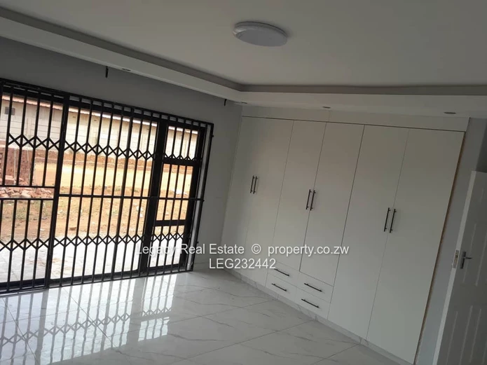 Modern Newly Built Houses for Rent in Glaudina