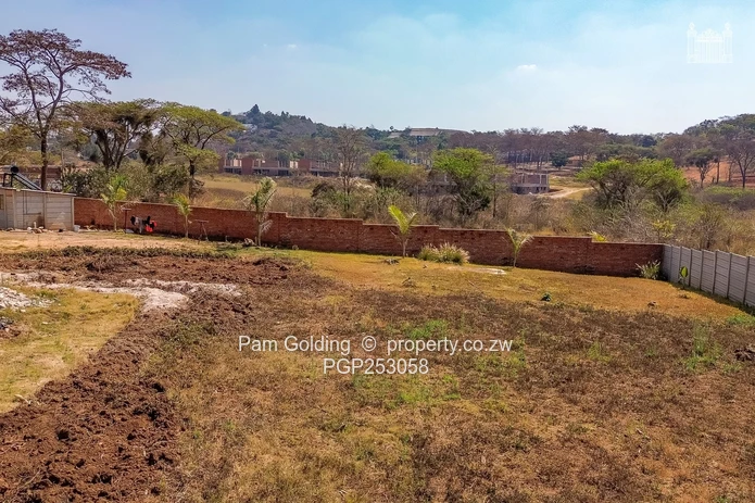Incomplete 4-bed House with a Good Borehole (Sole Mandate)