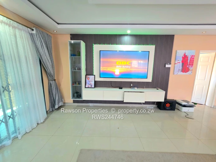 Magnificent 3 bedroomed house forsale!