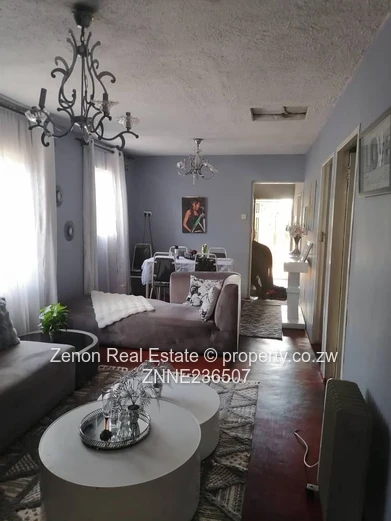 4bedroom house in Kuwadzana 4 extension with Title Deeds, 43k