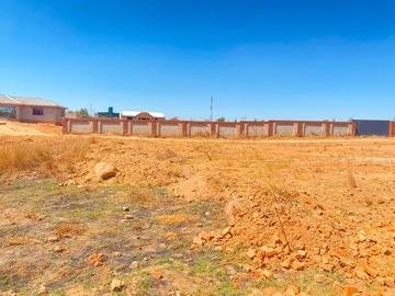 Commercial & Industrial Land