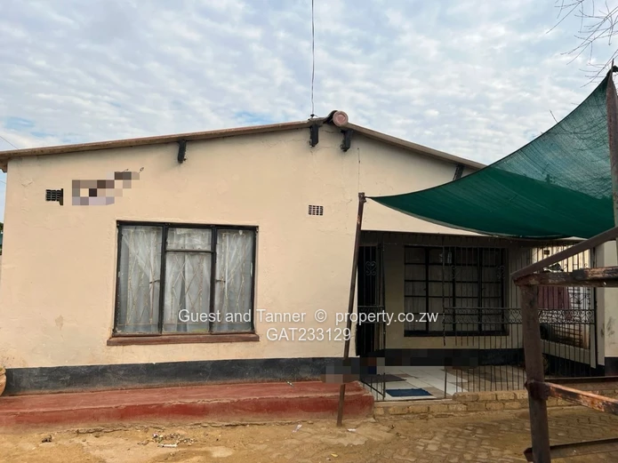 Affordable 4 Bedroom House for Sale in Nkulumane with Cottage and Title Deed
