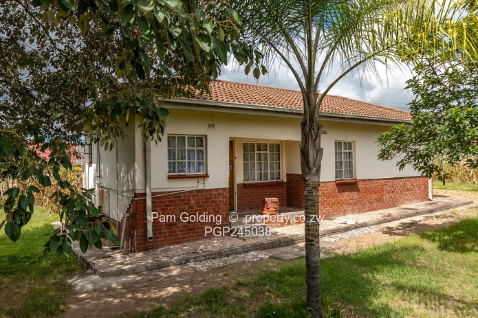 Space, Position & Untapped Potential in Parktown, Waterfalls (Sole Mandate)