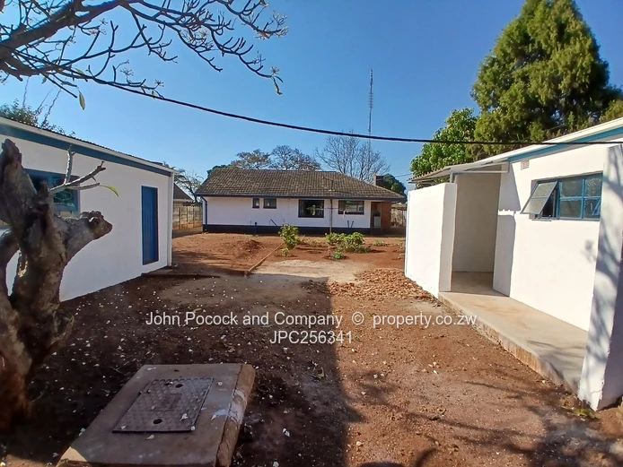 A Well Located Family Home! (Sole Mandate)