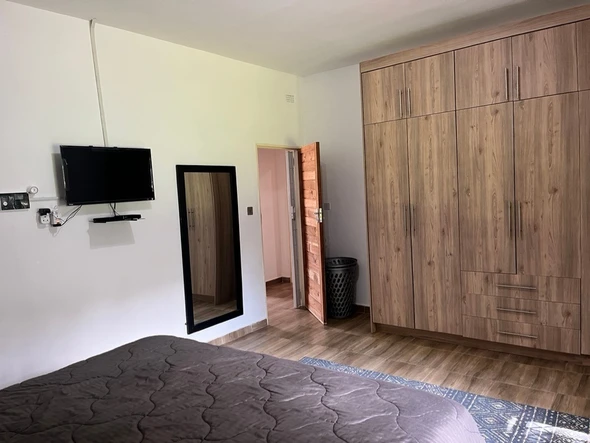 2 Bedroom Garden Flat