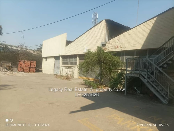 Willowvale 2.5ha Factory/Warehouse — Large Yard & Loading Bay (Sole Mandate)