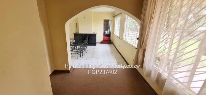 A spacious home with so much potential. (Sole Mandate)