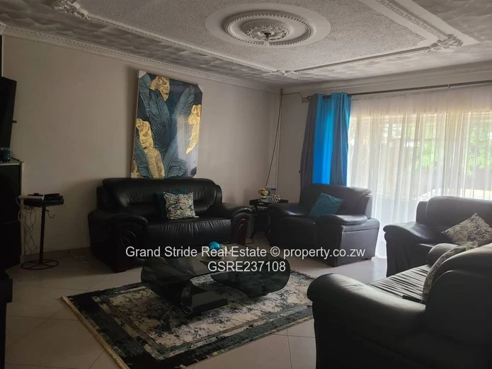 House For Sale In Zimre Park